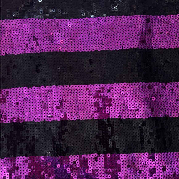 Forever 21 szS pink and black striped sequin skirt with side zipper - Picture 4 of 7